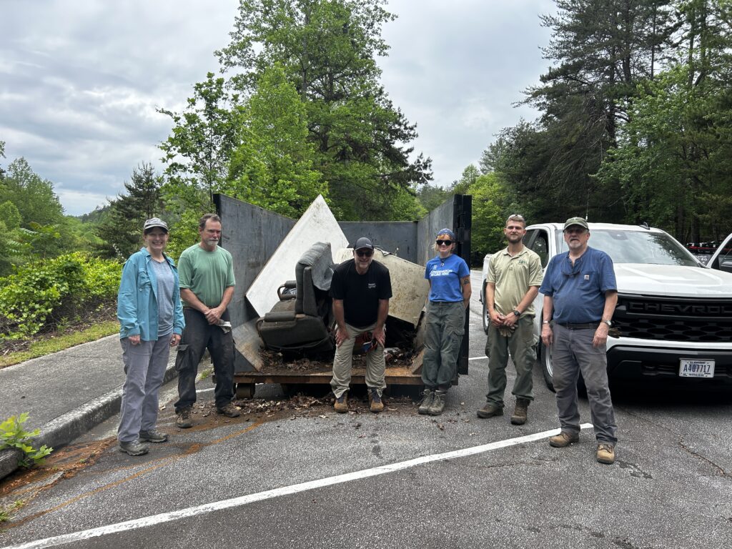 Tread Lightly! Impact Report: Chattooga River District Spring Sweep img 9682