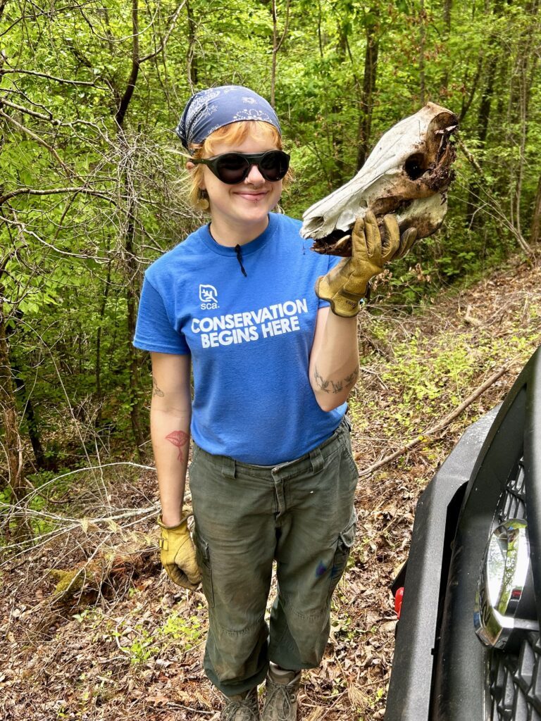Tread Lightly! Impact Report: Chattooga River District Spring Sweep img e9661